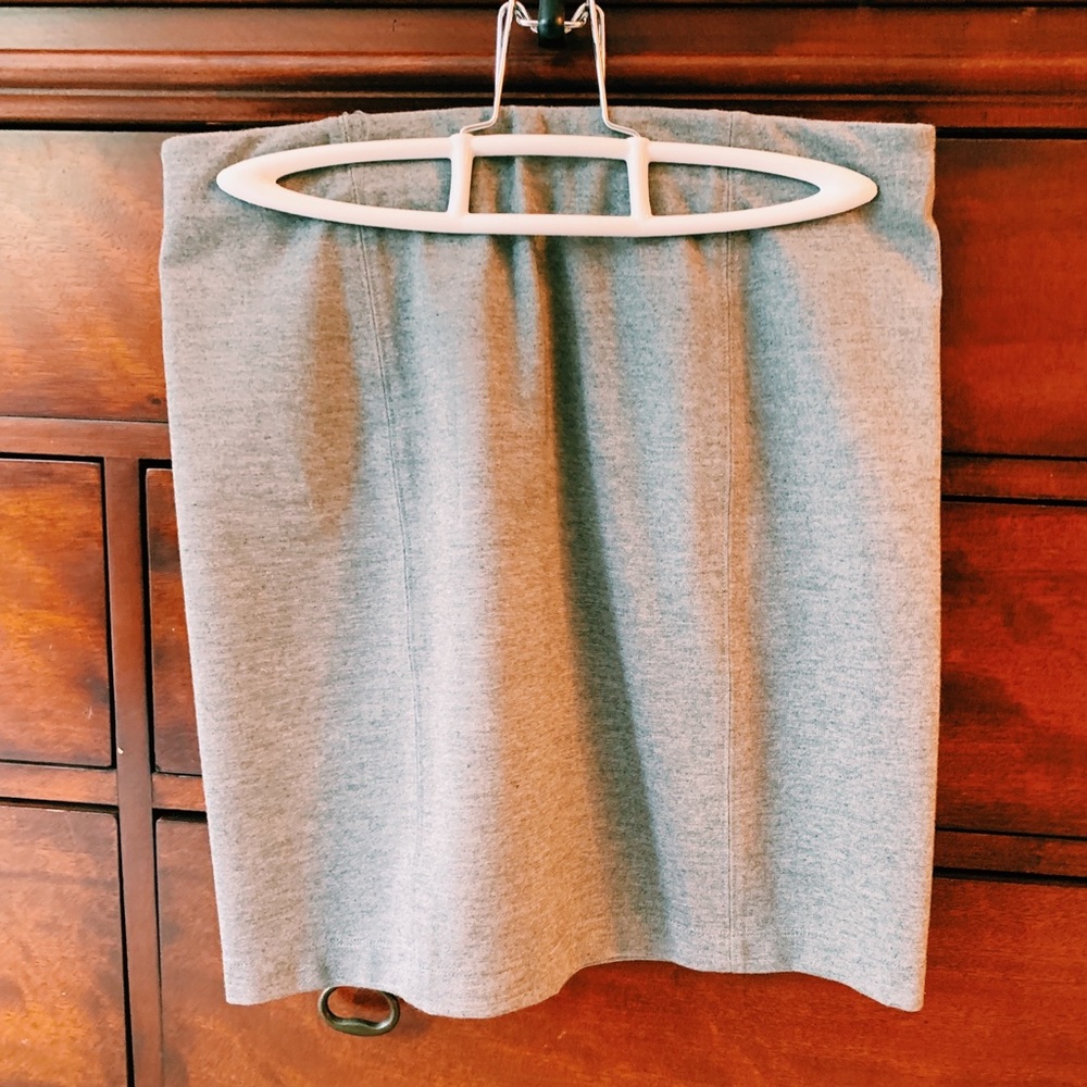 SEXY GREY ARITZIA BODYCON SKIRT